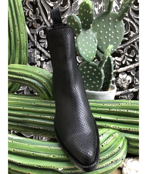 Bottes Estudio Black Snake Mexicana ouvre sa boutique