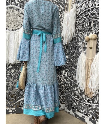 Kimono Flower Turquoise Jasmine Sissi ouvre sa boutique