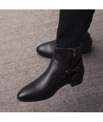 Bottines Noires Style Cowboy suggérées chez