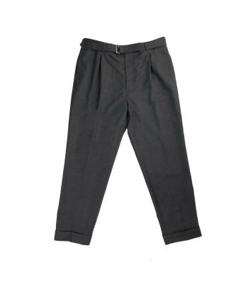 Pantalon gris laine Officine Générale ouvre sa boutique