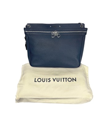 Sac à bandoulière Louis Vuitton hantent personnes